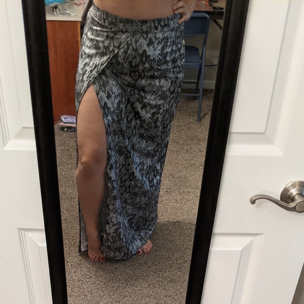 Sexy Snakeskin Maxi Skirt with Slit